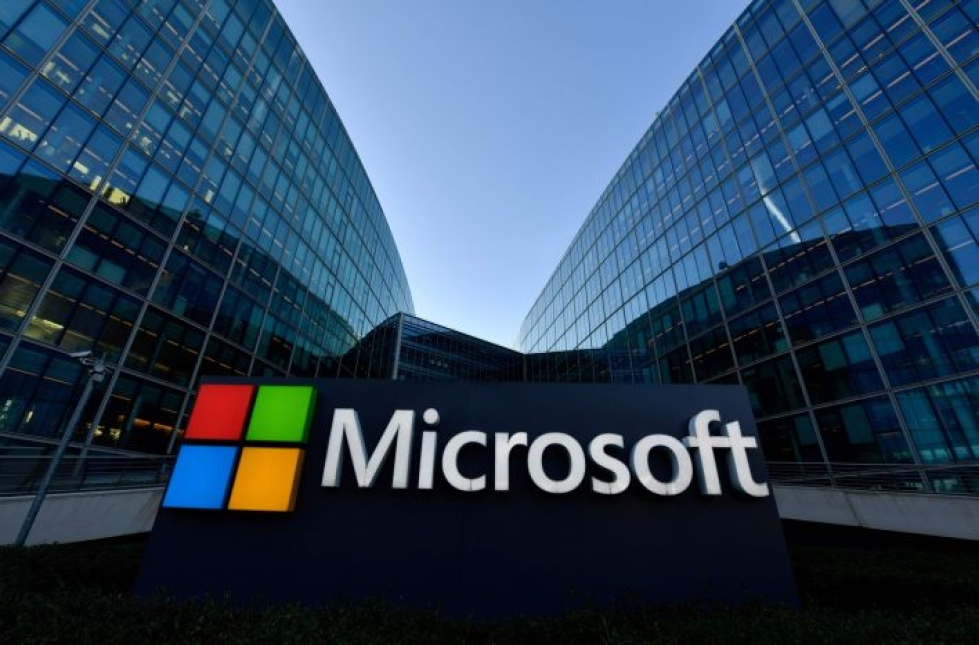 Microsoftin mukaan viruksen leviäminen pienentää Windows-ohjelmiston ja Surface-laitteiden myyntiä. LEHTIKUVA/AFP