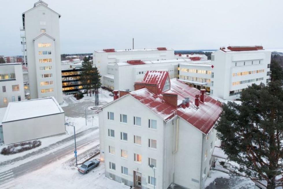 Keskussairaalan alueella Tikkamäellä alkaa uusia rakennushankkeita ensi vuonna, kun sairaalan E-siipi peruskorjataan ja laboratorille rakennetaan uudet tilat.
