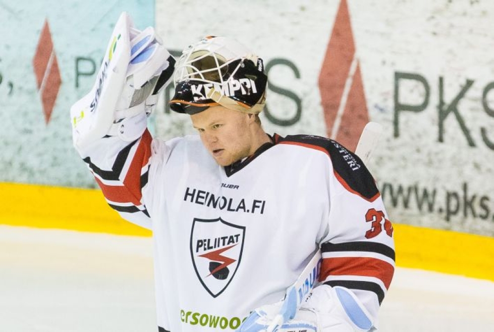 Janne Juvonen kuvattuna Heinolan Peliittojen paidassa vuonna 2015.