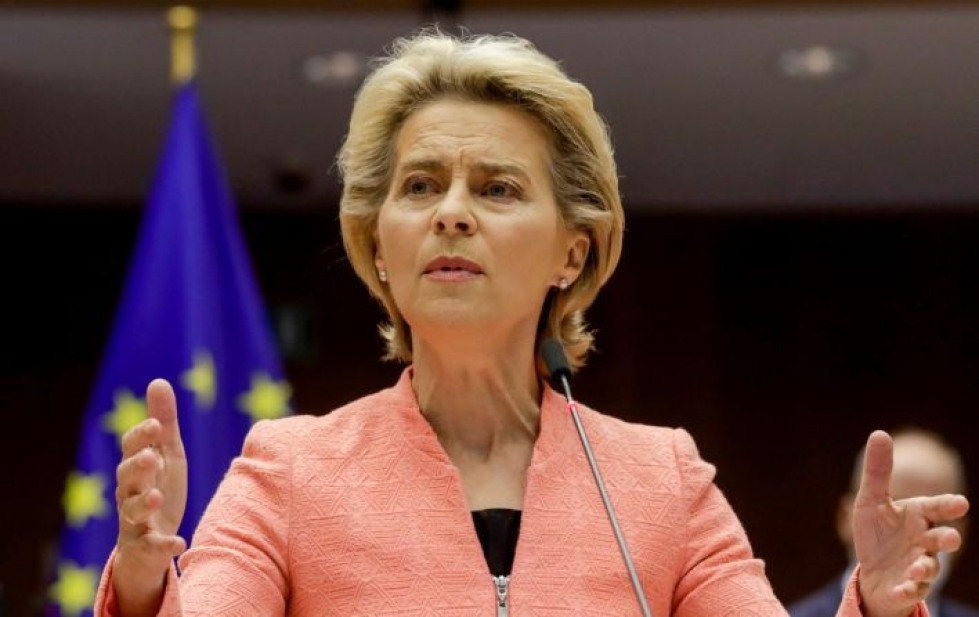 Von der Leyen puhui europarlamentille keskiviikkona. Lehtikuva/AFP