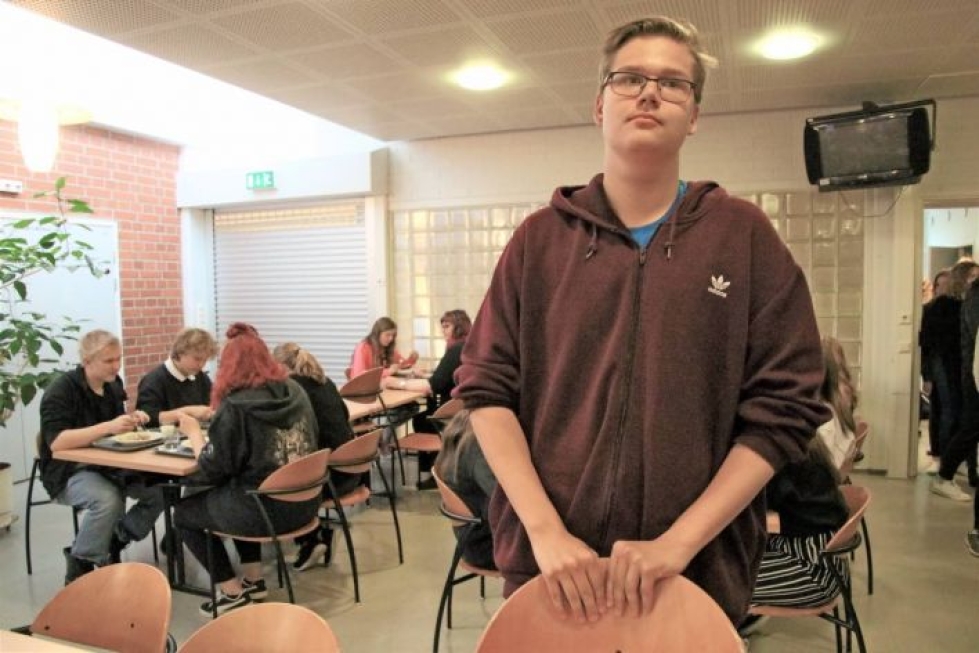 Pekka Lajunen käy lukion loppuun ja haluaa suorittamaan varusmiespalvelustaan joko ensi kesänä tai tammikuussa 2021.
