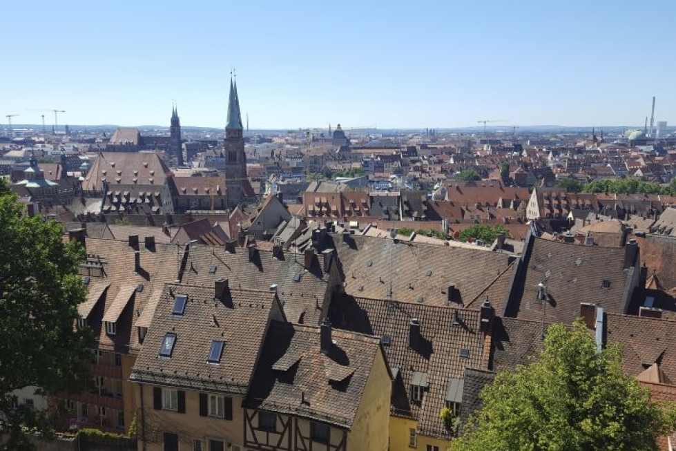 Nürnberg on Münchenin jälkeen Baijerin toiseksi suurin kaupunki. Sen metropolialueella asukkaita on yli 3,5 miljoonaa.