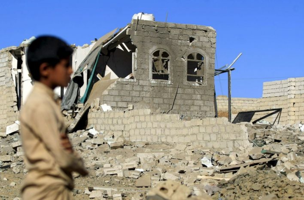 Yli 24 miljoonan ihmisen arvioidaan olevan humanitaarisen avun tarpeessa Jemenissä. Kuva Sanaasta. LEHTIKUVA/AFP