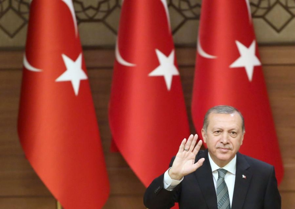 Turkin presidentti Recep Tayyip Erdogan näyttää asettuneen vastahankaan EU:n vaateille viisumivapauden saamiseksi. LEHTIKUVA/AFP
