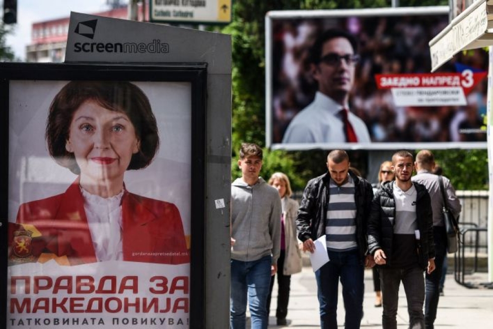 Jos äänestysaktiivisuus Pohjois-Makedonian presidentinvaaleissa jää alle 40 prosentin, vaalitulosta ei lasketa päteväksi. LEHTIKUVA / AFP