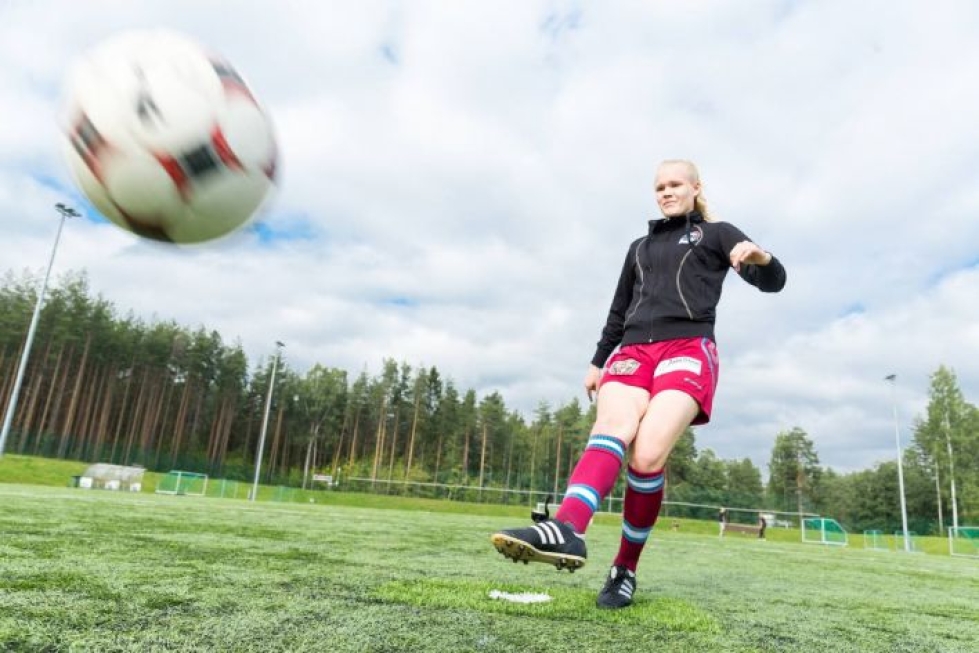 FC Hertan Jenni Kuosmanen on pelannut myös nuorisomaajoukkueessa.