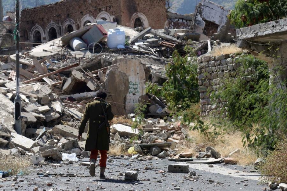 YK:n mukaan Jemenin sisällissodassa on kuollut noin 10 000 ihmistä. LEHTIKUVA/AFP