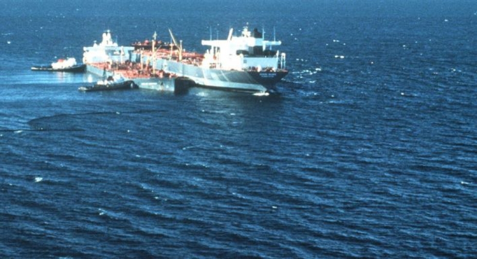 Tänään tulee kuluneeksi 30 vuotta Exxon Valdezin öljyonnettomuudesta. 