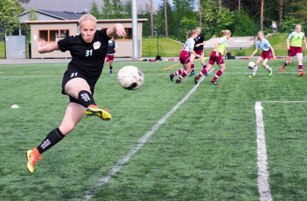 Kia Voutilaisen edustama FC Hertta jäi liigajoukkuetta vastaan maaleitta.