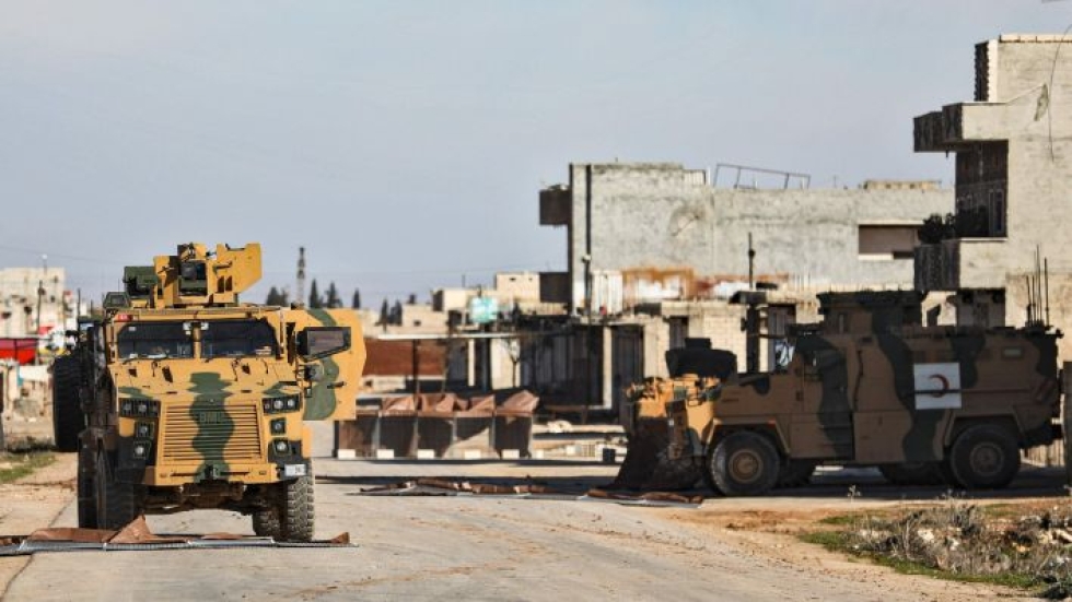 Turkin armeija partioi kuun alussa Saraqebin kaupungin laidalla, Idlibistä itään. LEHTIKUVA/AFP