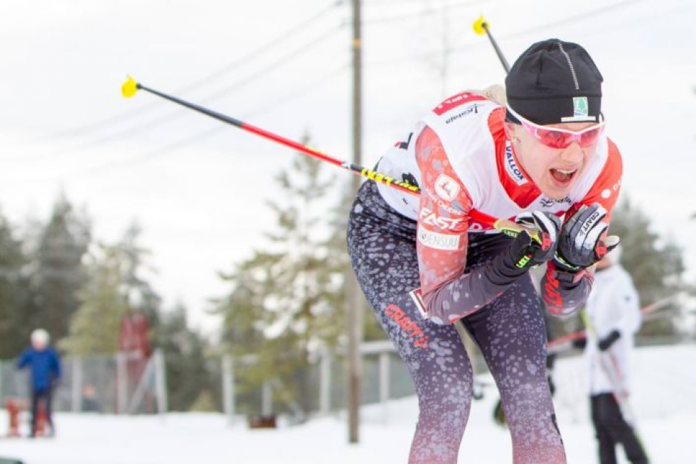 Pärnävaara on Kaisa Mäkäräiselle tuttu harjoitus- ja kilpailupaikka. Kuva tammikuulta 2017, jolloin Mäkäräinen osallistui Pärnävaaralla pm-hiihtoihin.