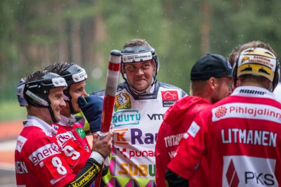 Juha Niemi löi kolme juoksua Vimpelissä. Seuraava haaste odottaa sunnuntaina.