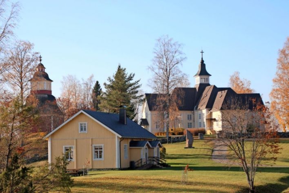 Arkistokuvassa Tohmajärven kirkko.