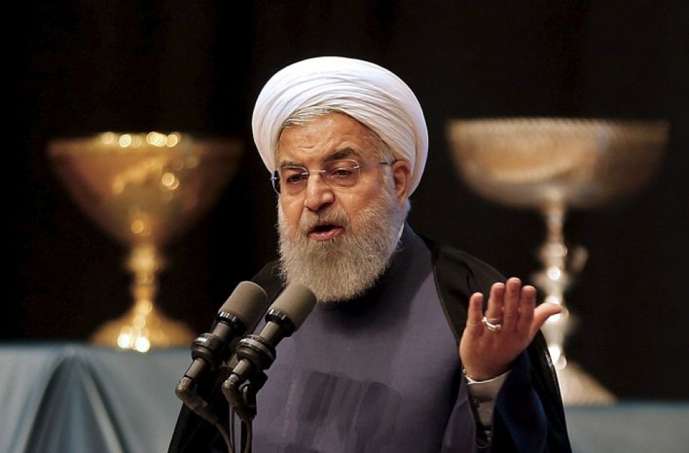 Iranin presidentti Hasan Ruhani on luvannut, että kaikkia koneen ampumiseen liittyneitä vastuuhenkilöitä rangaistaan ja että tapaus tutkitaan tarkasti. LEHTIKUVA/AFP