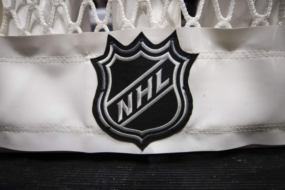 NHL-liigaa ollaan näillä näkymin käynnistämässä 24 joukkueen pudotuspeleillä aikaisintaan heinäkuun lopulla. Lehtikuva/AFP
