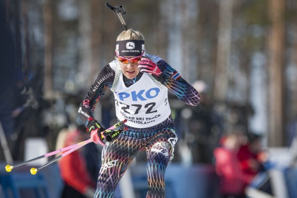 Kaisa Mäkäräinen voitti ylivoimaisesti pikamatkan Suomen mestaruuden Kontiolahdella.