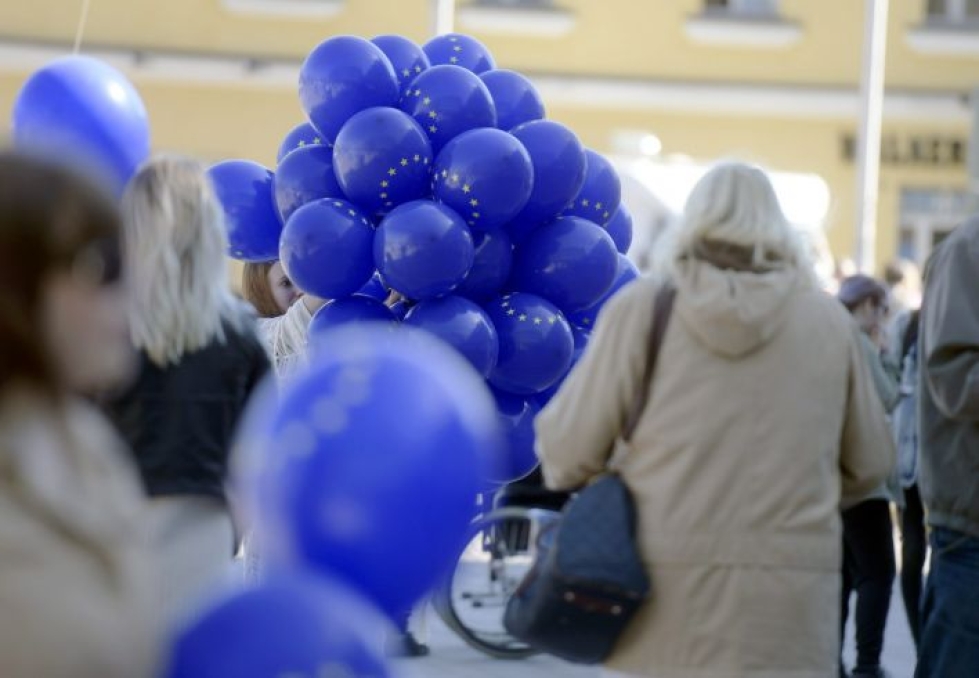 Suomalaisten EU-myönteisyys on kasvanut viime syksystä hiukan, vaikka kiistely elpymispaketista on jatkunut. Arkistokuva. LEHTIKUVA / Vesa Moilanen
