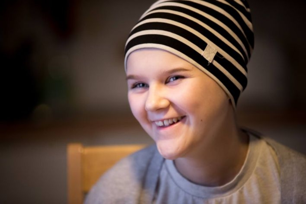 14-vuotias Milla Silvennoinen sairastaa parantumatonta syöpää.