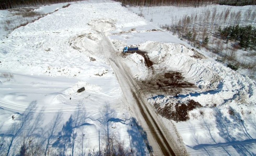 Joensuun kaupungin lumenkaatopaikalle on tuotu jo puolitoistakertainen määrä lunta verrattuna viime talveen.