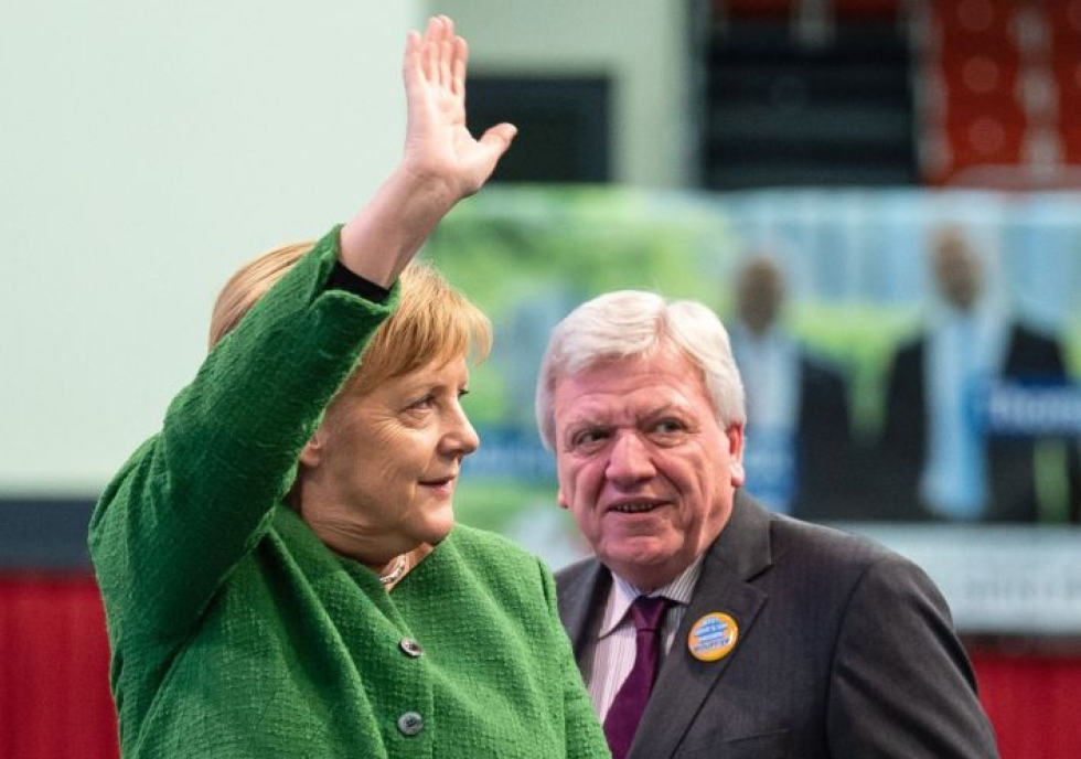 Liittokansleri Angela Merkel vahvisti tiedotustilaisuudessa luopuvansa kristillisdemokraattien puheenjohtajuudesta. 
LEHTIKUVA/AFP