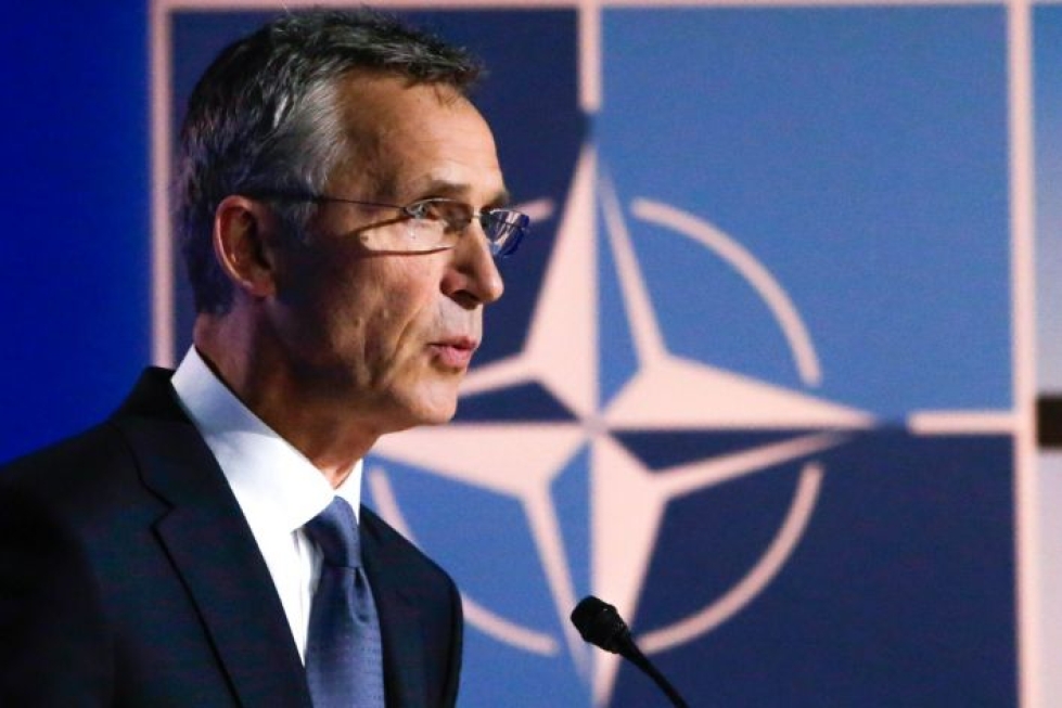 Naton pääsihteeri Jens Stoltenbergin mukaan Trumpin vaatima puolustusmenojen kasvattaminen on jo käynnissä. LEHTIKUVA/AFP