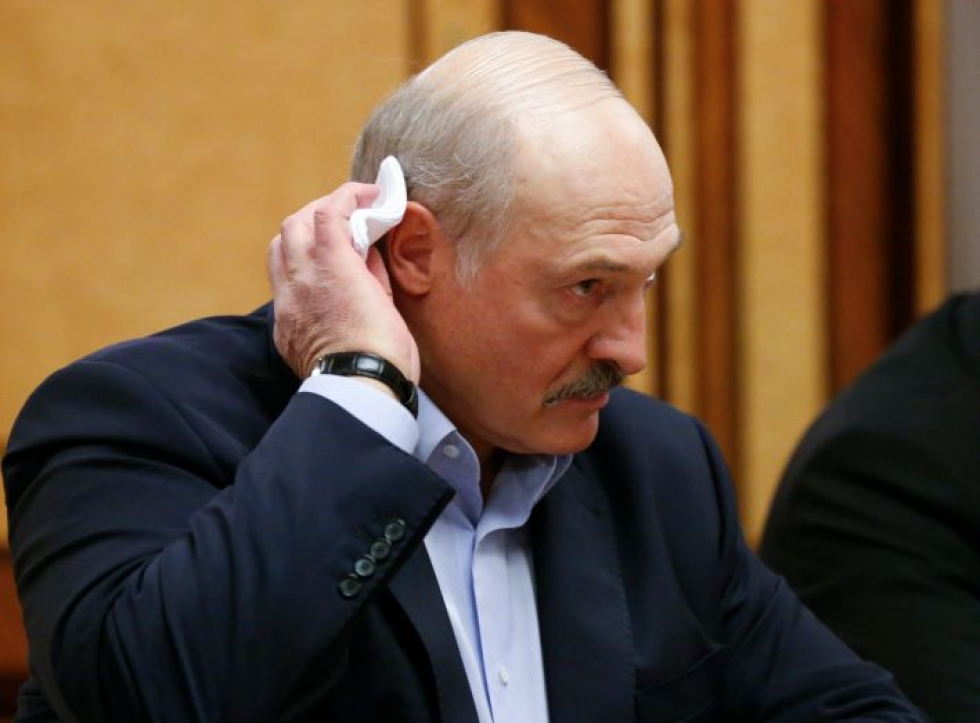 Lukashenko on toistaiseksi elokuussa olevien presidentinvaalien ainoa ehdokas. LEHTIKUVA/AFP