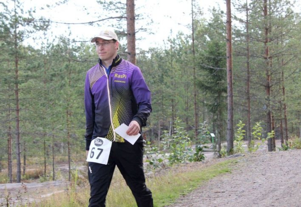 Tarkkuussuunnistaja Sami Hyvönen kilpaili Rasti-Pielisen väreissä viime kesänä.