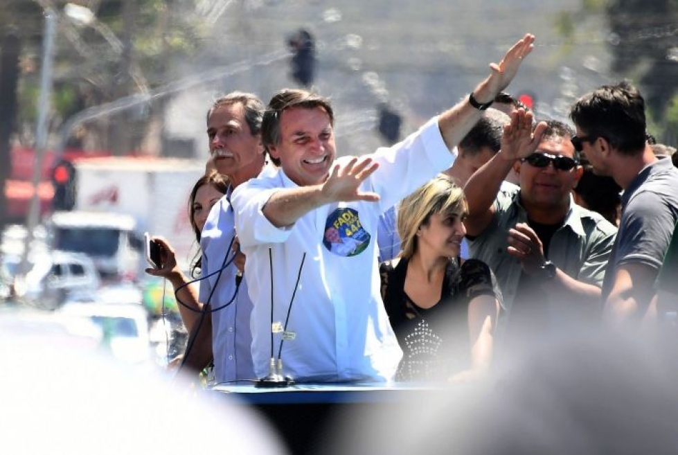 Jair Bolsonaro sai vammoja maksaansa, keuhkoonsa ja suolistoonsa ja on menettänyt paljon verta. LEHTIKUVA/AFP