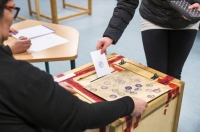 Karjalaisen vaalikone: Testaa kenen europarlamenttiin pyrkivän ehdokkaan kanssa olet samaa mieltä