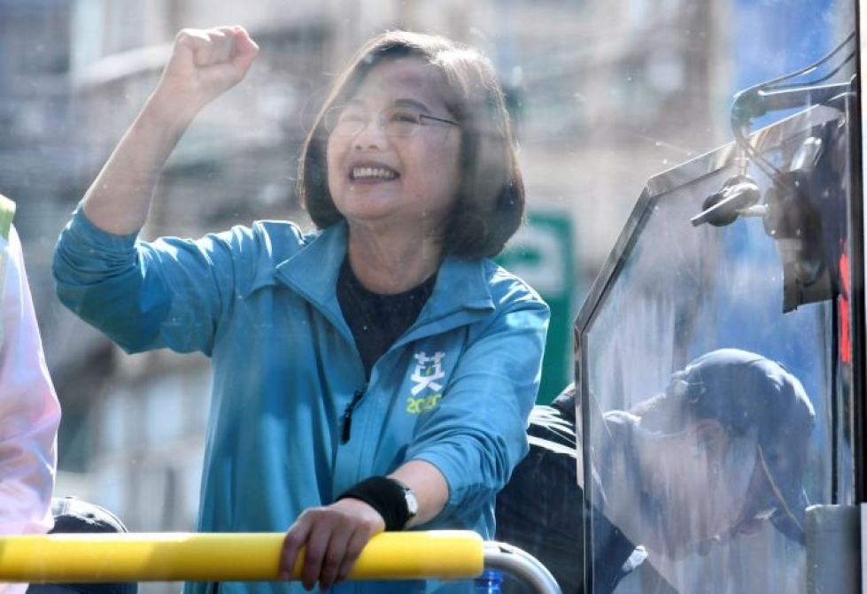 Istuva presidentti Tsai Ing-wen. LEHTIKUVA/AFP