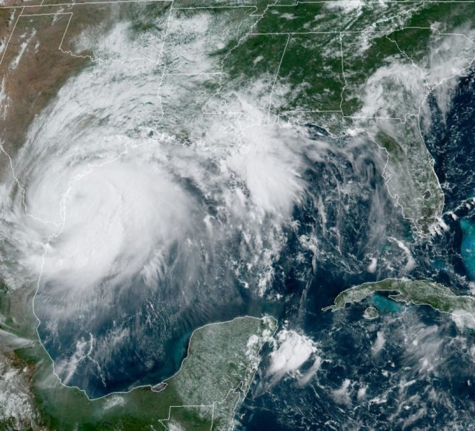 Hurrikaanikeskuksen mukaan se on ykköskategorian myrsky eli lievin viisiportaisella asteikolla. LEHTIKUVA / AFP