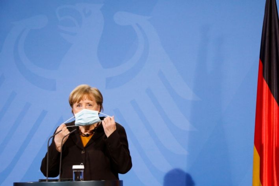 Merkelin ja aluejohtajien on määrä tavata seuraavan kerran maanantaina. Lehtikuva/AFP