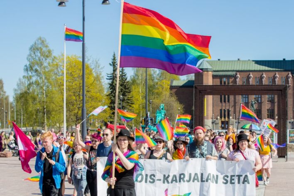 Pohjois-Karjalan Seta osallistui Joensuussa toukokuussa järjestettyyn Pride-kulkueeseen.