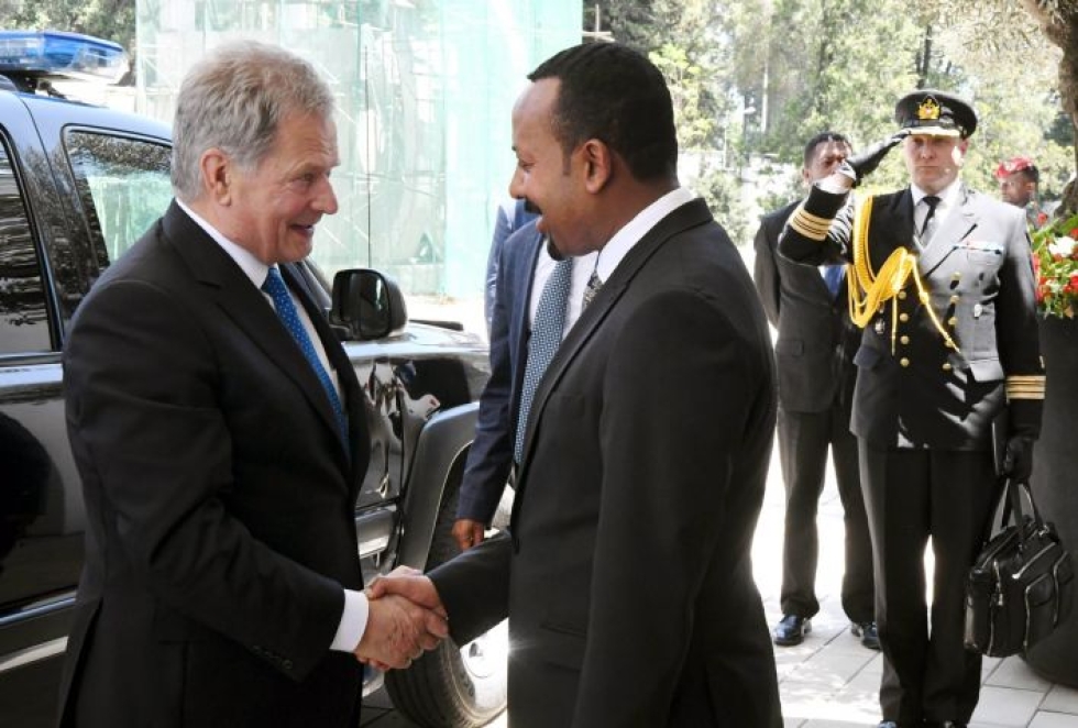 Niinistö tapasi tänään Nobelin rauhanpalkinnon saavan Etiopian pääministerin Abiy Ahmedin. LEHTIKUVA / JUSSI NUKARI