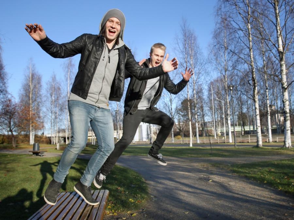 Tuomo Korander ja Tommi Vatanen muodostavat Motionsin.