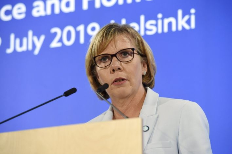 Kokousta johti Suomen oikeusministeri Anna-Maja Henriksson (r.)  LEHTIKUVA / EMMI KORHONEN