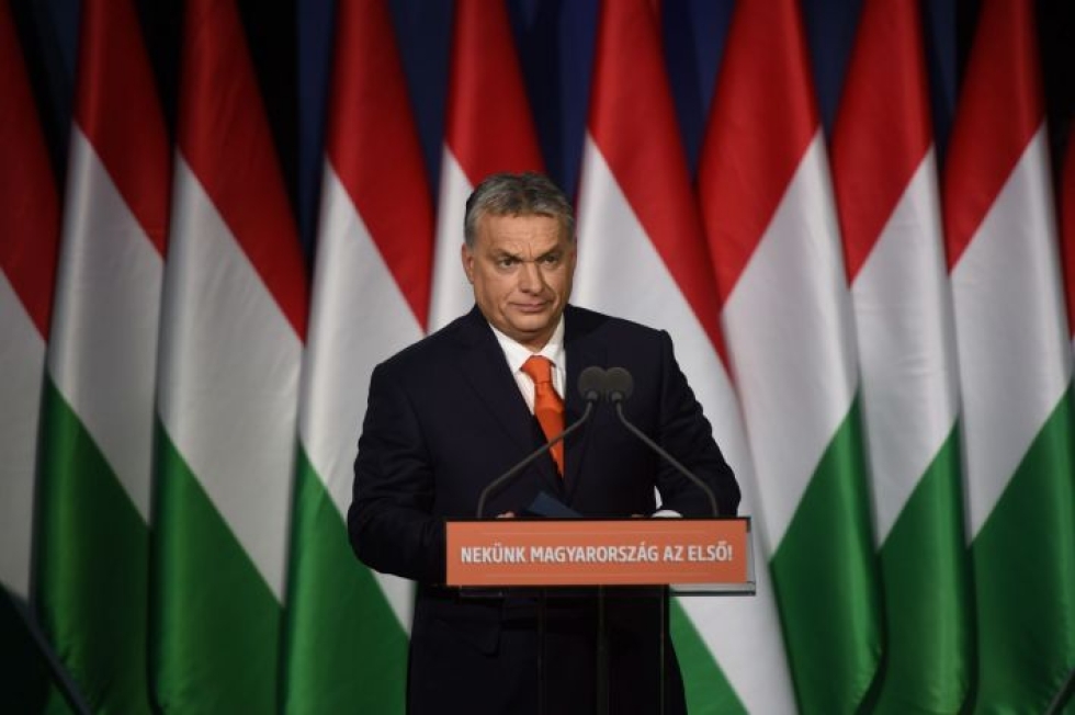 Moni EPP:n jäsen haluaisi näyttää ovea Viktor Orbanin Fidesz-puolueelle. Lehtikuva / AFP