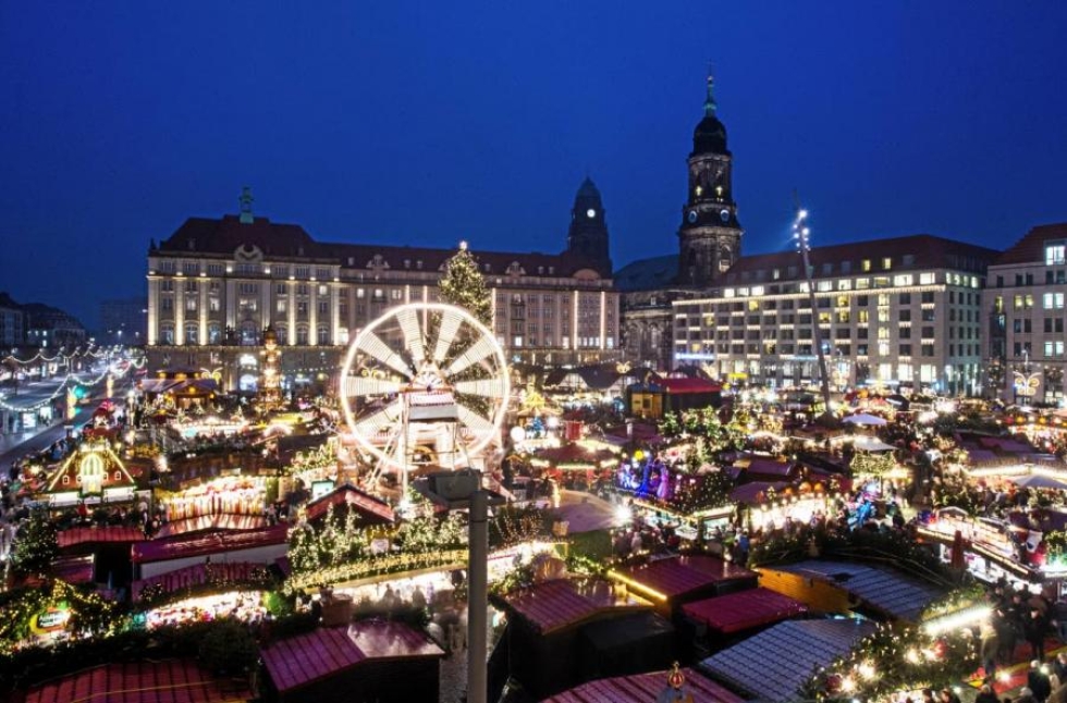 Saksan Dresdnerin joulumarkkinat avautuivat 24. marraskuuta.