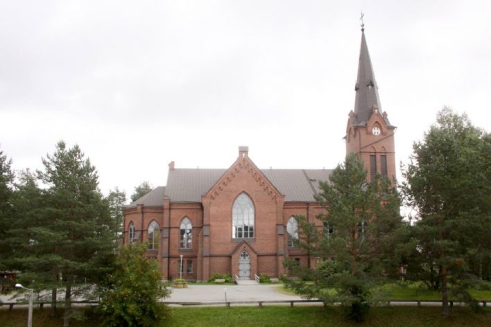 Nurmeksen kirkko on yksi Nurmeksen kesäakatemian konserttipaikoista.