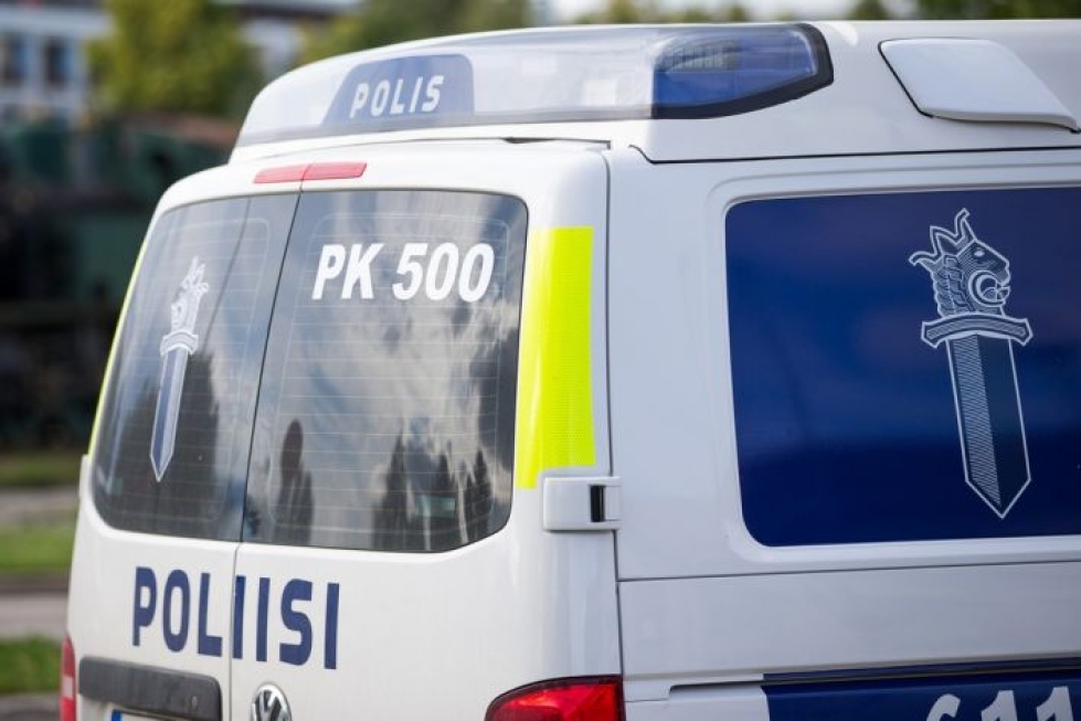 Rikoskomisario Kari Juntunen kertoo, että menehtynyt nainen oli 67-vuotias. Hän ei halua kommentoida esitutkinnan yksityiskohtia tarkemmin. Kuvituskuva