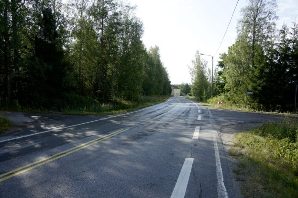 Onnettomuus tapahtui Virtaintiellä entisen Peräseinäjoen kunnan keskustasta etelään. LEHTIKUVA / TIMO AALTO