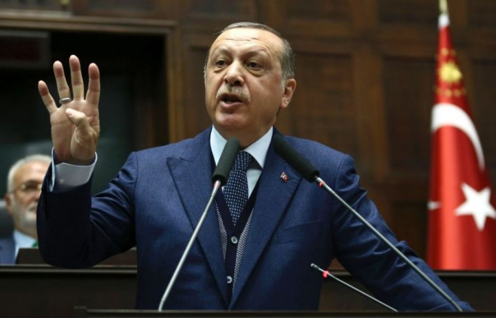 Presidentti Recep Tayyip Erdogan sanoi puhelinkeskustelussa Yhdysvaltain presidentin Donald Trumpin kanssa, että Turkki on valmis varmistamaan Manbijin kaupungin turvallisuuden. LEHTIKUVA/AFP