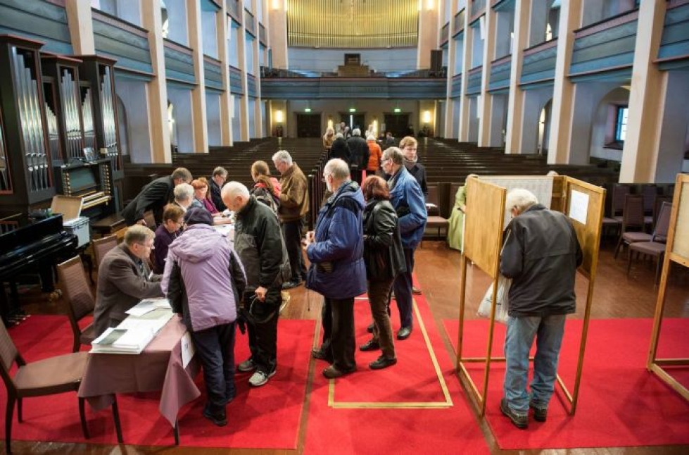 Vuoden 2014 seurakuntavaaleissa äänestysprosentti oli 15,5. Seurakuntavaalien ehdokasasettelu on parhaillaan menossa.