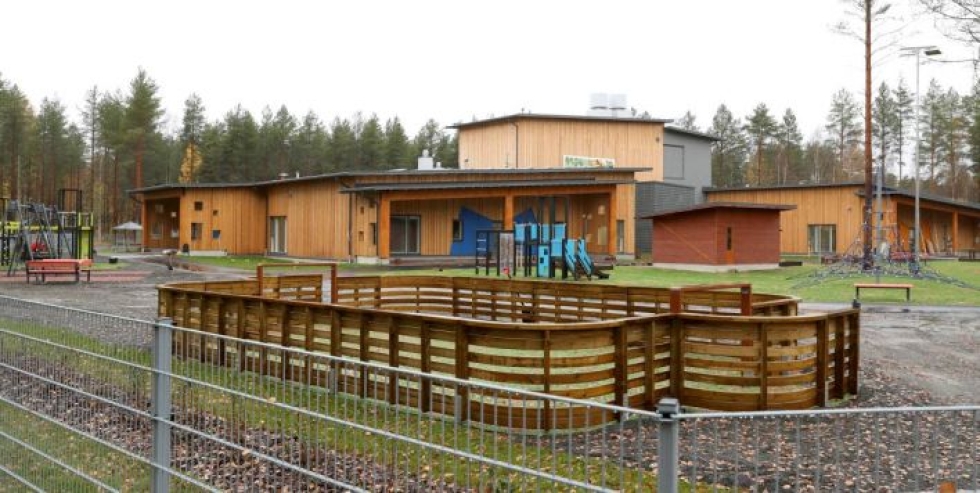 Joensuun uusin ja kaupungin päivähoidon suurimpiin yksiköihin kuuluva Jukolan päiväkoti on valmistumassa käyttöön Rantakylän Jukolankadulla ja täydentää kaupunginosan viime vuosina uudistettua palveluvarustusta.