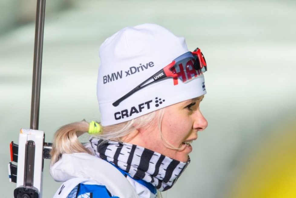 Mari Eder viime maaliskuussa ampumahiihdon maailmancupin kilpailussa Kontiolahdella. Silloin hän kilpaili vielä tyttönimellään Laukkanen.