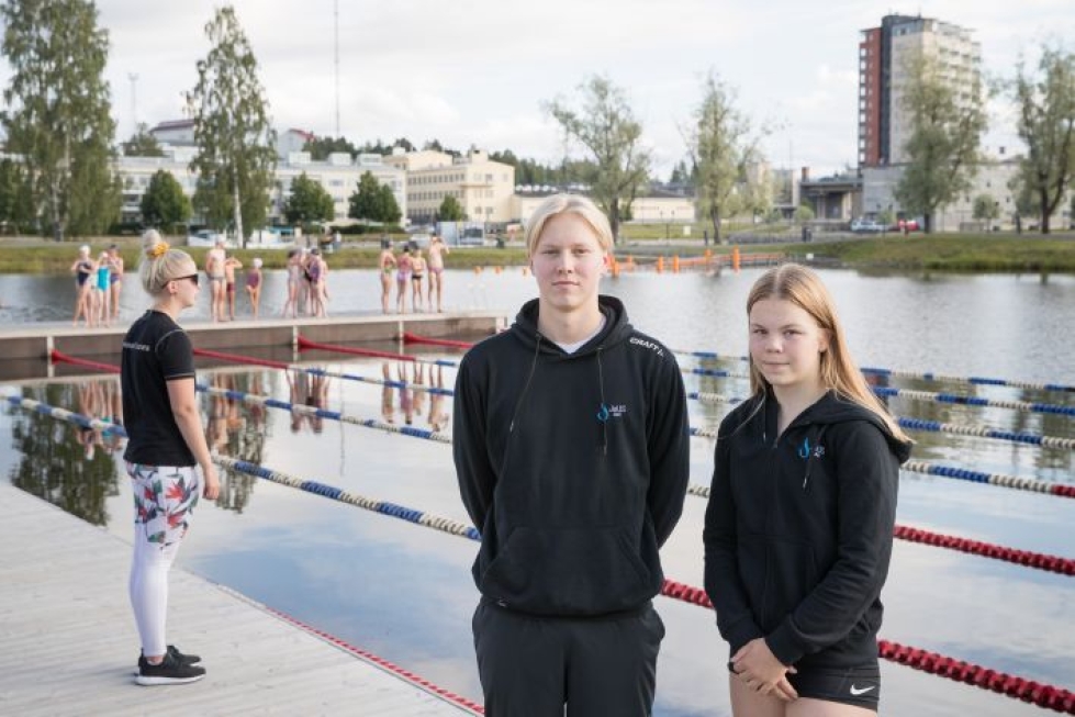 Akseli Kontiainen ja Vilma Vatanen jatkavat kilpailemista syksyllä entiseen malliin.