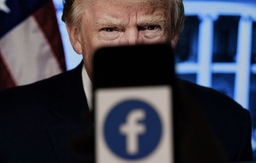 Donald Trump oli presidenttikautensa aikana vahvasti läsnä sosiaalisessa mediassa. LEHTIKUVA/AFP