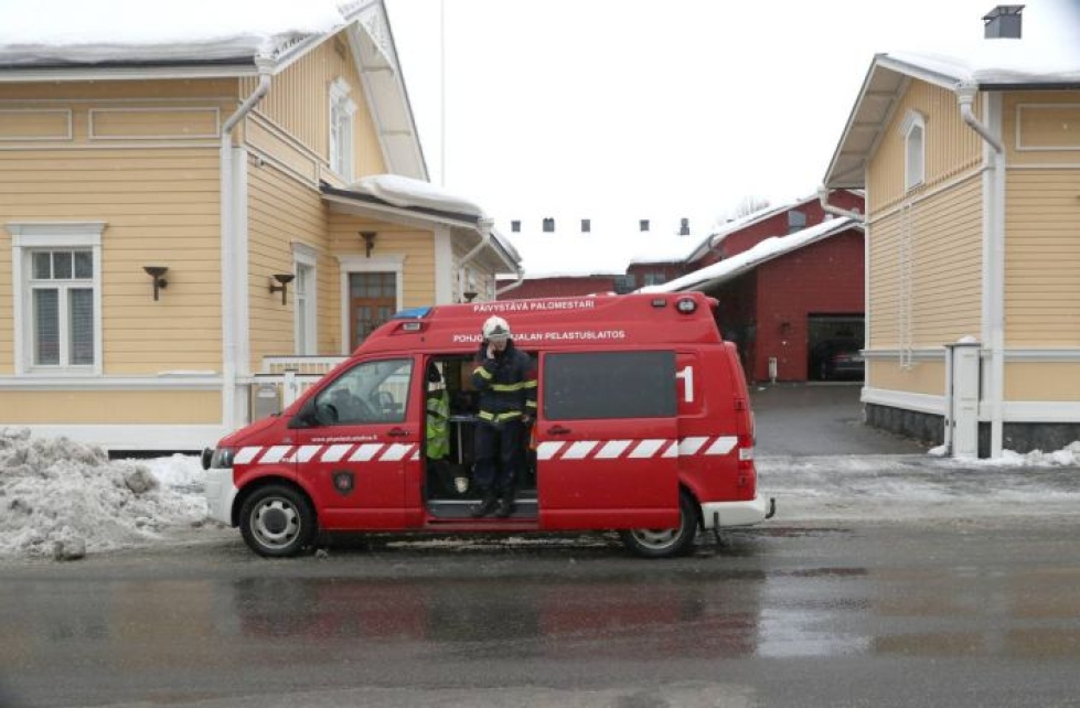 Palomiehiä tarvittiin hätiin, kun kiinteistönhoitaja erehtyi kemikaaleista huoltotöissä Malmikadulla sijaitsevassa talossa.