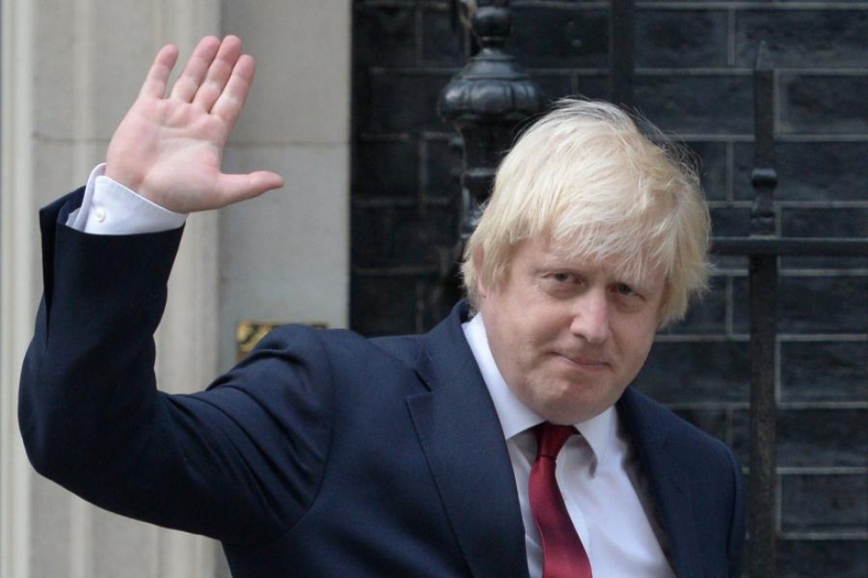 Politiikan väriläiskä Boris Johnson nauttii vahvaa kansansuosiota, mutta osa puoluetovereista konservatiiveissa kavahtaa häntä. AFP/LEHTIKUVA