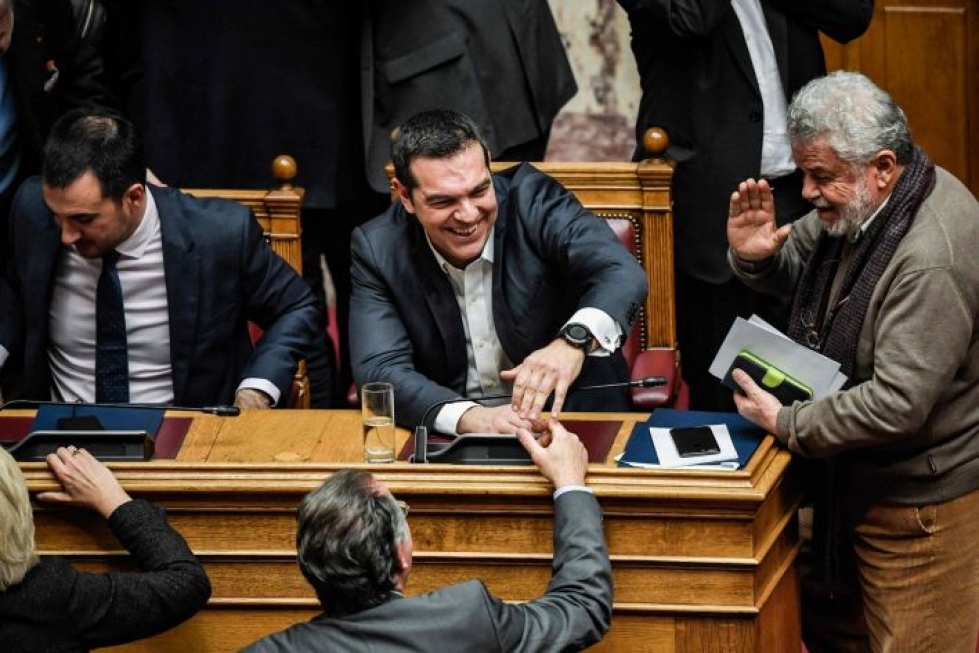 Pääministeri Tsipras on sanonut, että Kreikan parlamentti voisi äänestää Makedonian nimenmuutoksesta ennen tammikuun loppua. LEHTIKUVA/AFP